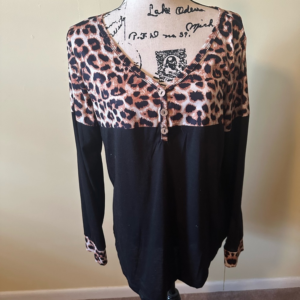 Shein Leopard Print V-Neck Women's Top